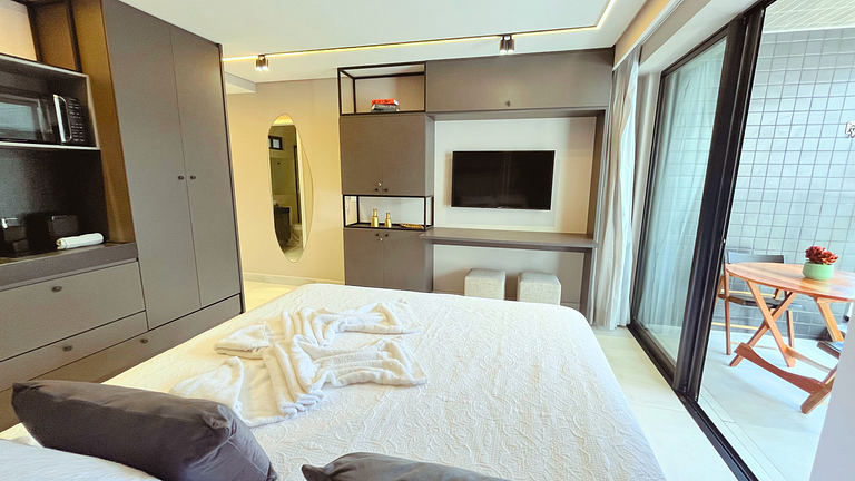 Hyde Park - loft c/ varanda #1 - by Living