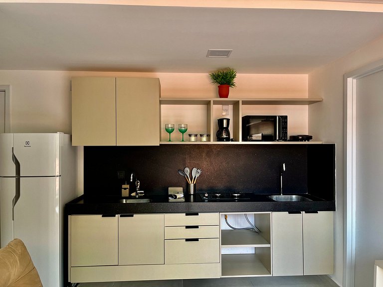 Hyde Park - Apto 01 quarto lateral mar #1 - by Living