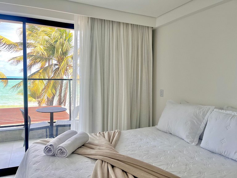 Hyde Park Ocean 1 - By Living