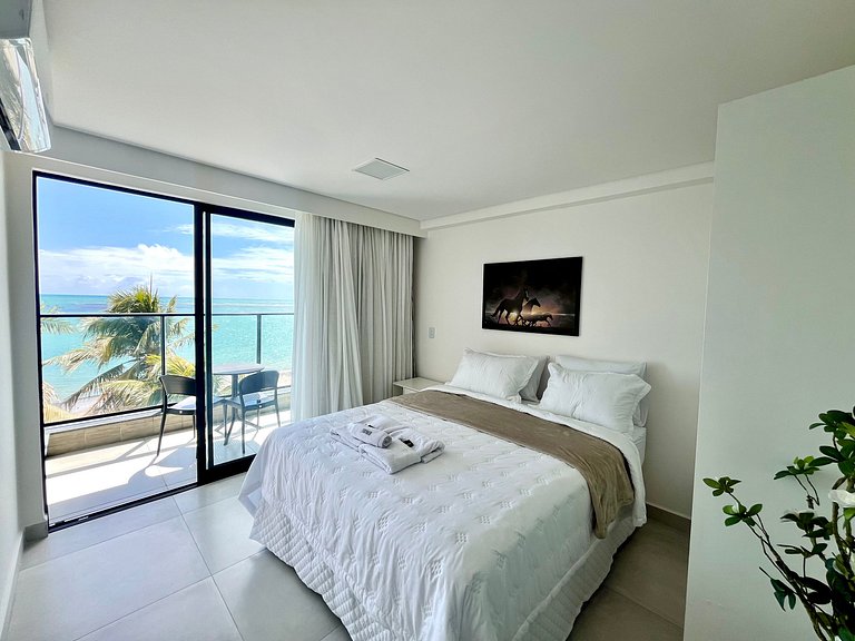 Hyde Park Ocean 2 - By Living