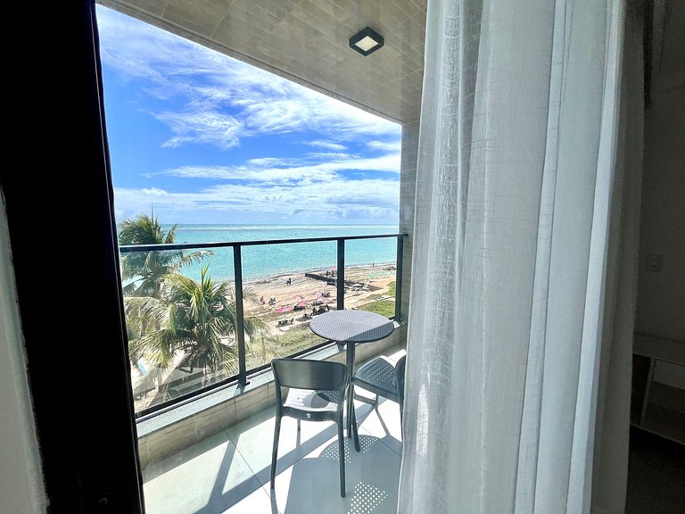Hyde Park Ocean 2 - By Living