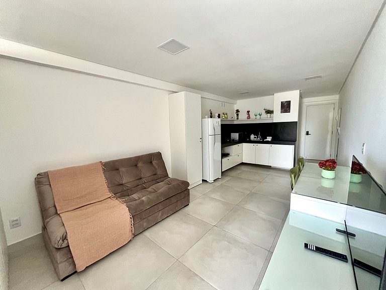 Hyde Park Ocean 3 - By Living