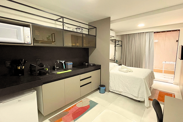 Hyde Park Studio Standard #2 - by Living