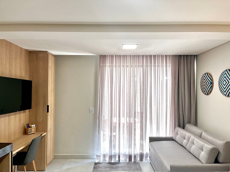 Hyde Park Select 2 - by Living
