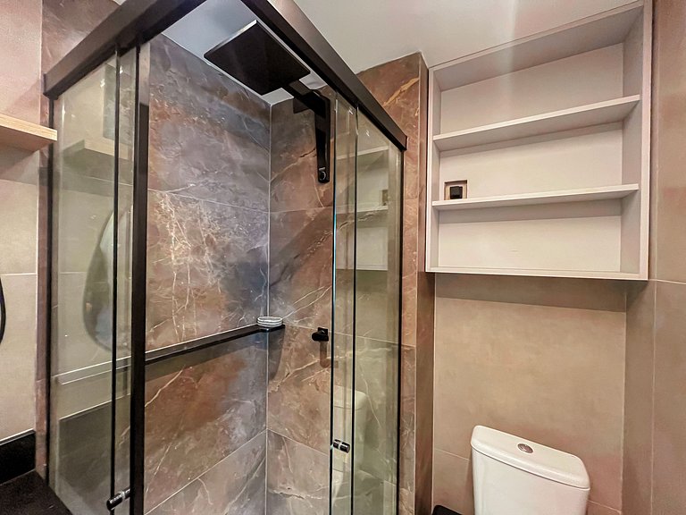 Hyde Park Premium I - by Living