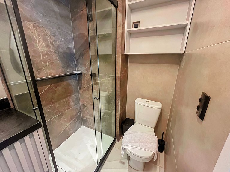 Hyde Park Premium I - by Living