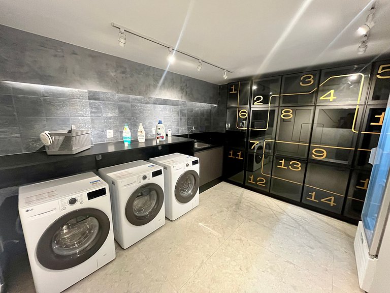 Hyde Park Premium I - by Living