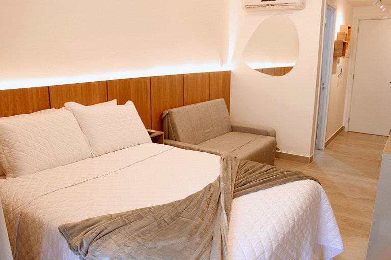 Flat Studio #1 - by Living