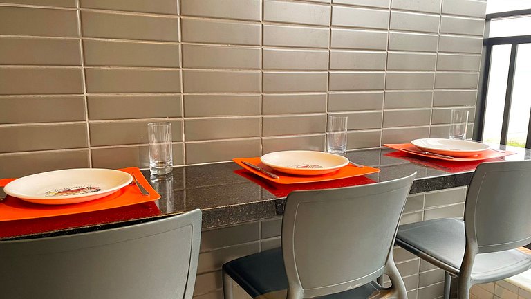 Studio c/ Vista Parcial #3 - by Living