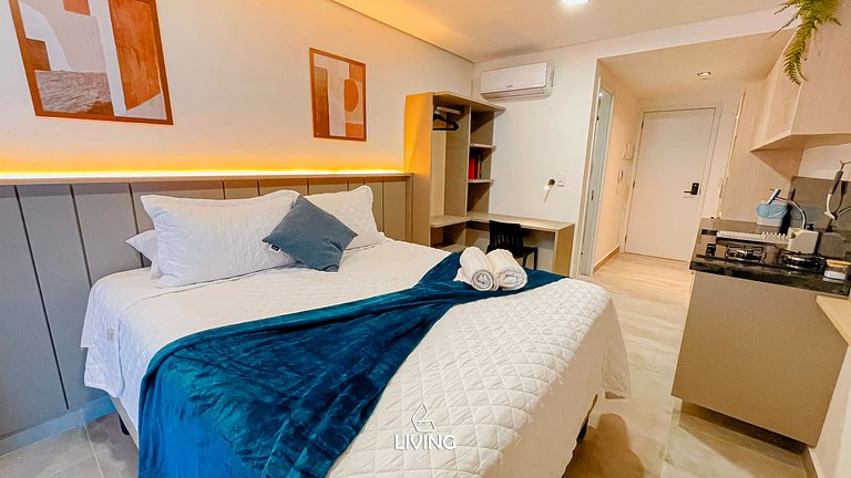 Flat Studio #2 - By Living