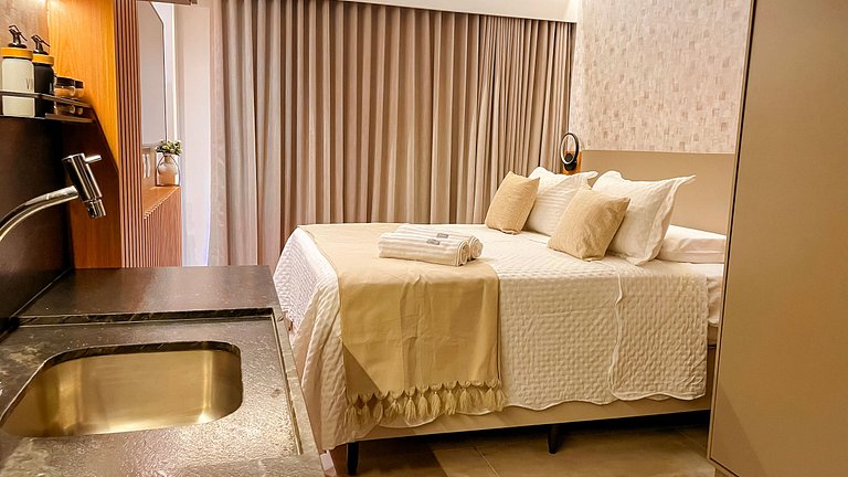 Flat Studio c/ varanda #1 - by Living