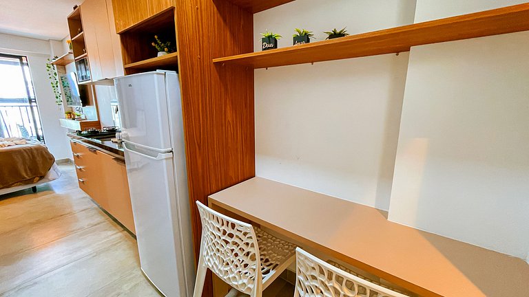 Studio c/ Vista Parcial #7 - by Living