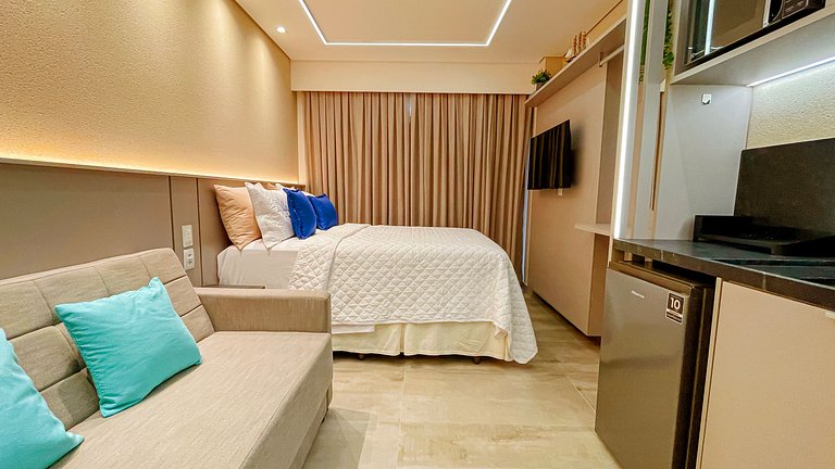 Flat Studio c/ Varanda #5 - by Living