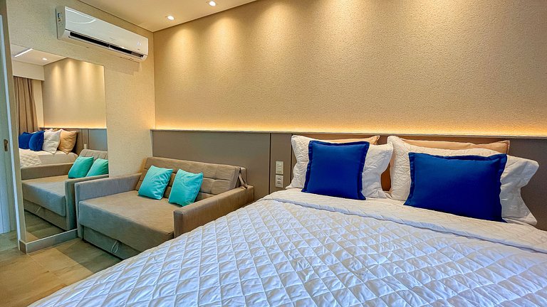 Flat Studio c/ Varanda #4 - by Living