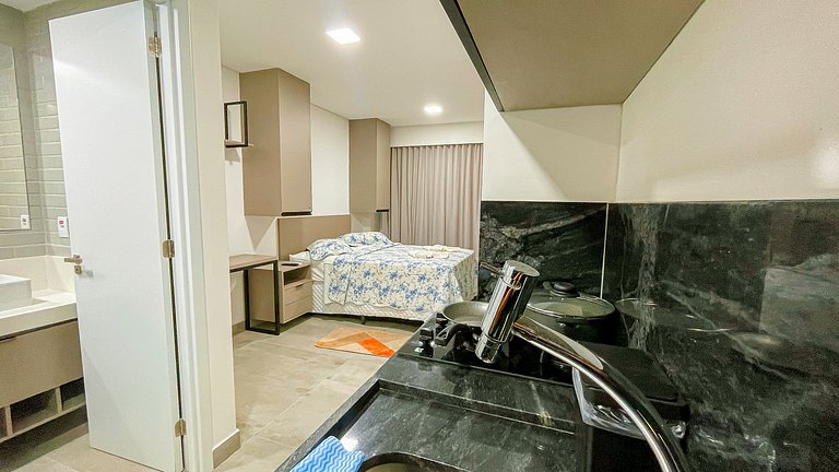 Flat Studio c/ Varanda #5 - by Living