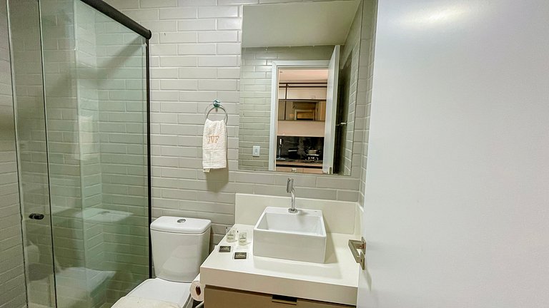 Flat Studio c/ Varanda #5 - by Living