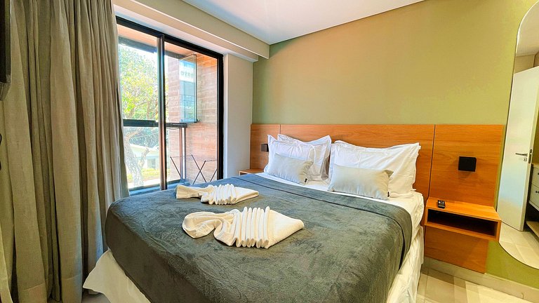 Hyde Park - Apto 01 quarto lateral mar #2 - by Living