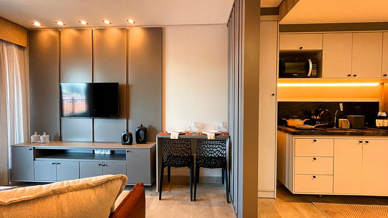 Flat Studio c/ Varanda #6 - by Living