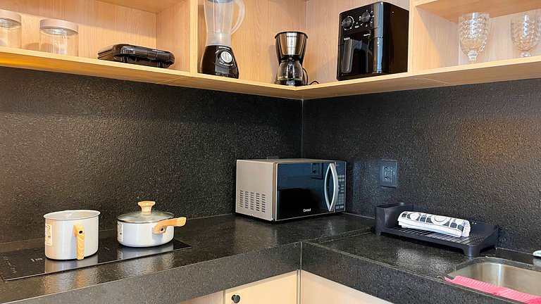 Hyde Park Studio c/varanda #1 - By Living