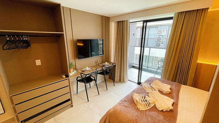 Hyde Park #S1 - By Living