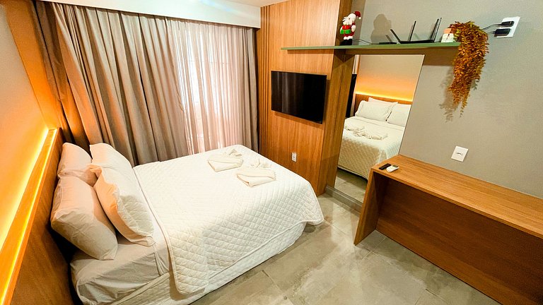 Flat Studio c/ Piscina- By Living