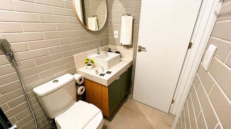 Flat Studio c/Jacuzzi - By Living