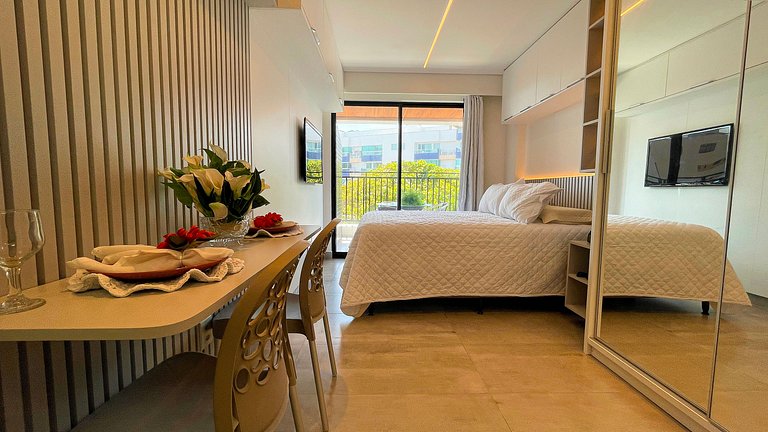 Flat Studio c/ Varanda #6 - by Living