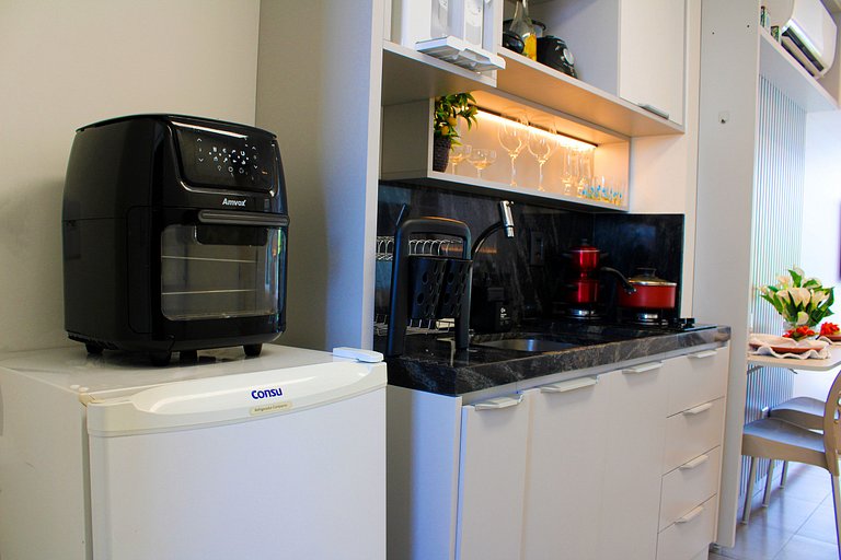 Flat Studio c/ Varanda #6 - by Living